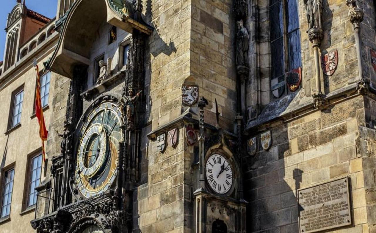 In Heart Of Prague - 2Br 2Ba Elegant Downtown Apt Екстер'єр фото